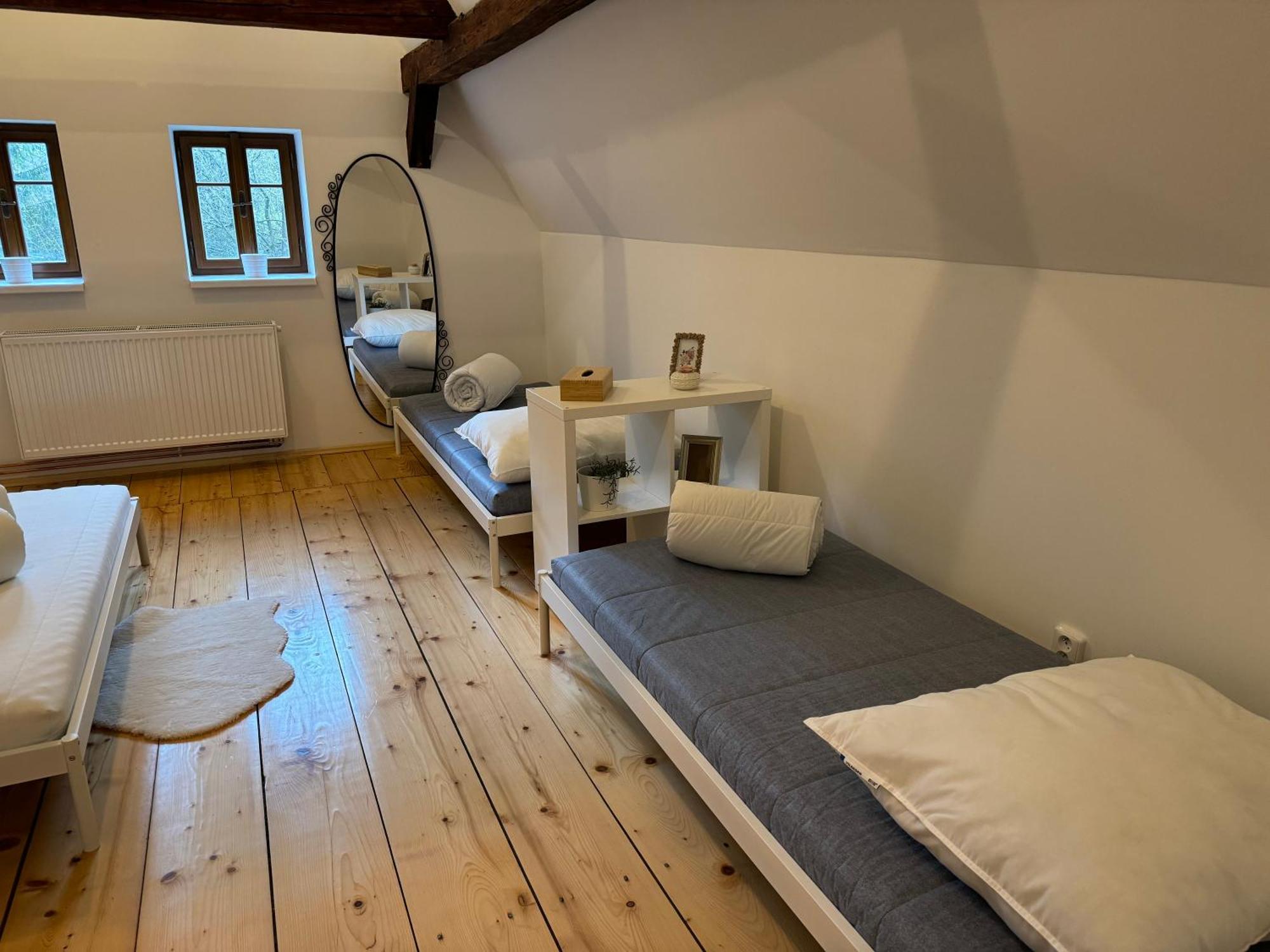 V Udoli Lägenhet Jablonné v Podještědí Exteriör bild